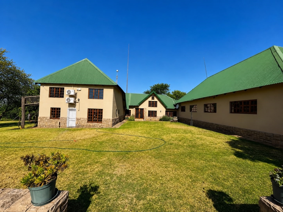 4 Bedroom Property for Sale in Doringkruin North West